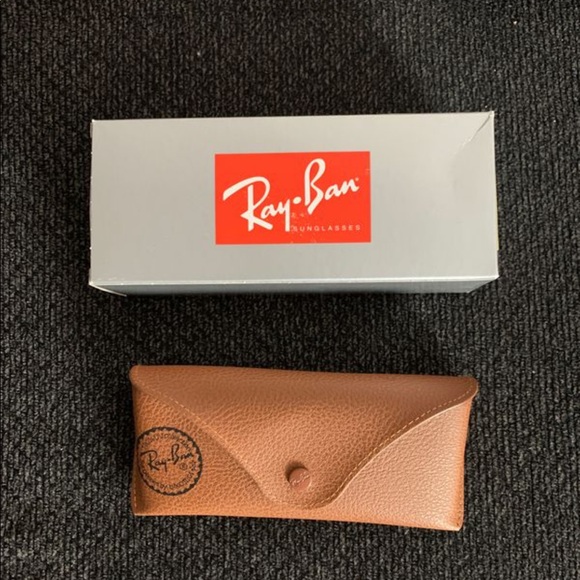 ❤️SOLD❤️ Ray Ban sunglasses - Picture 2 of 5